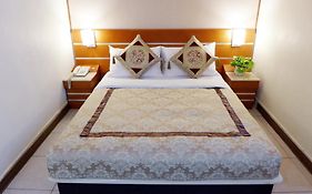 Hua Guo Hotel
