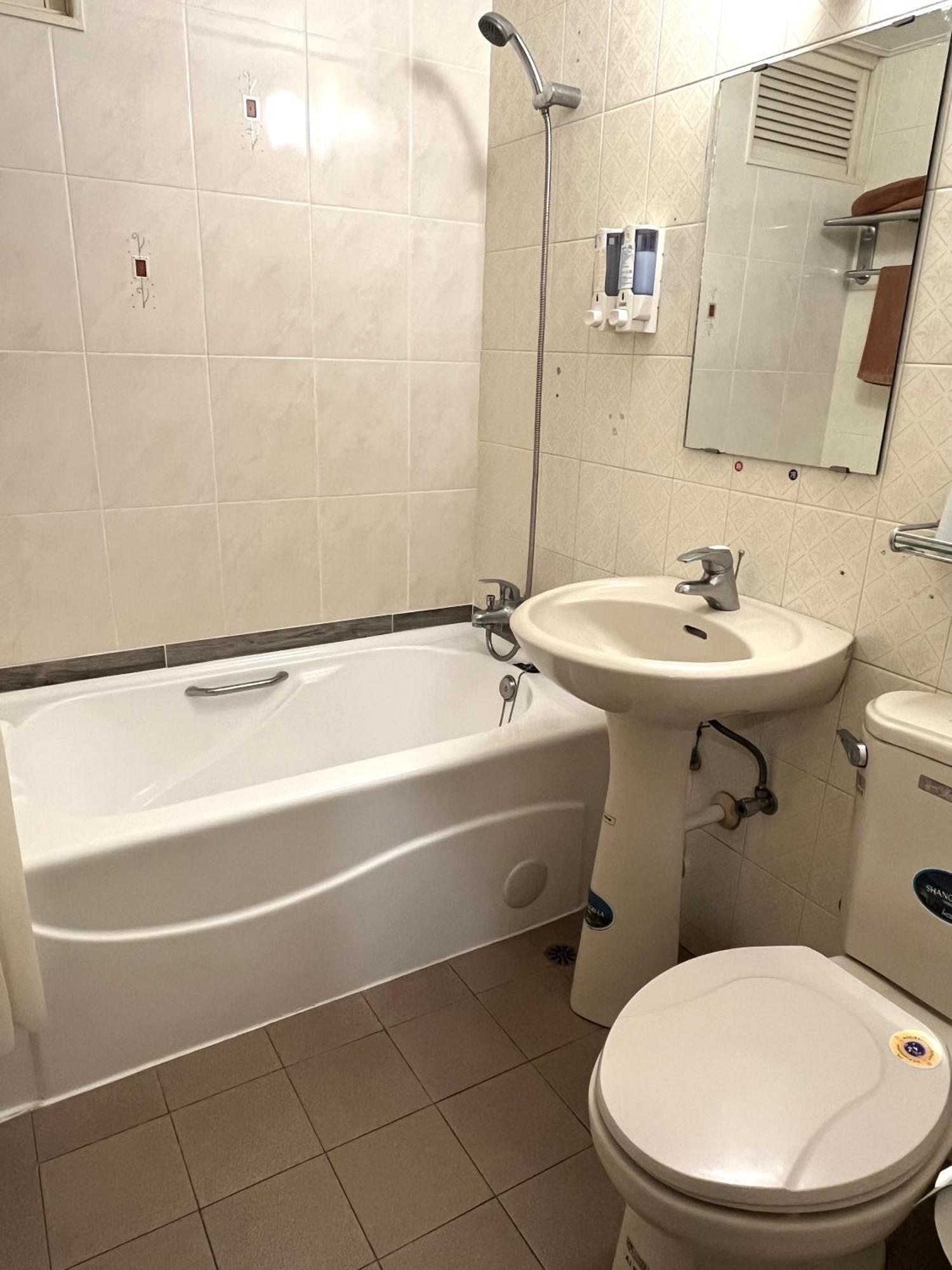 Hua Guo Hotel Keelung Chambre photo